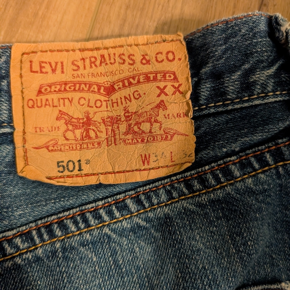 Levi's Blue Straight Jeans Classic Style